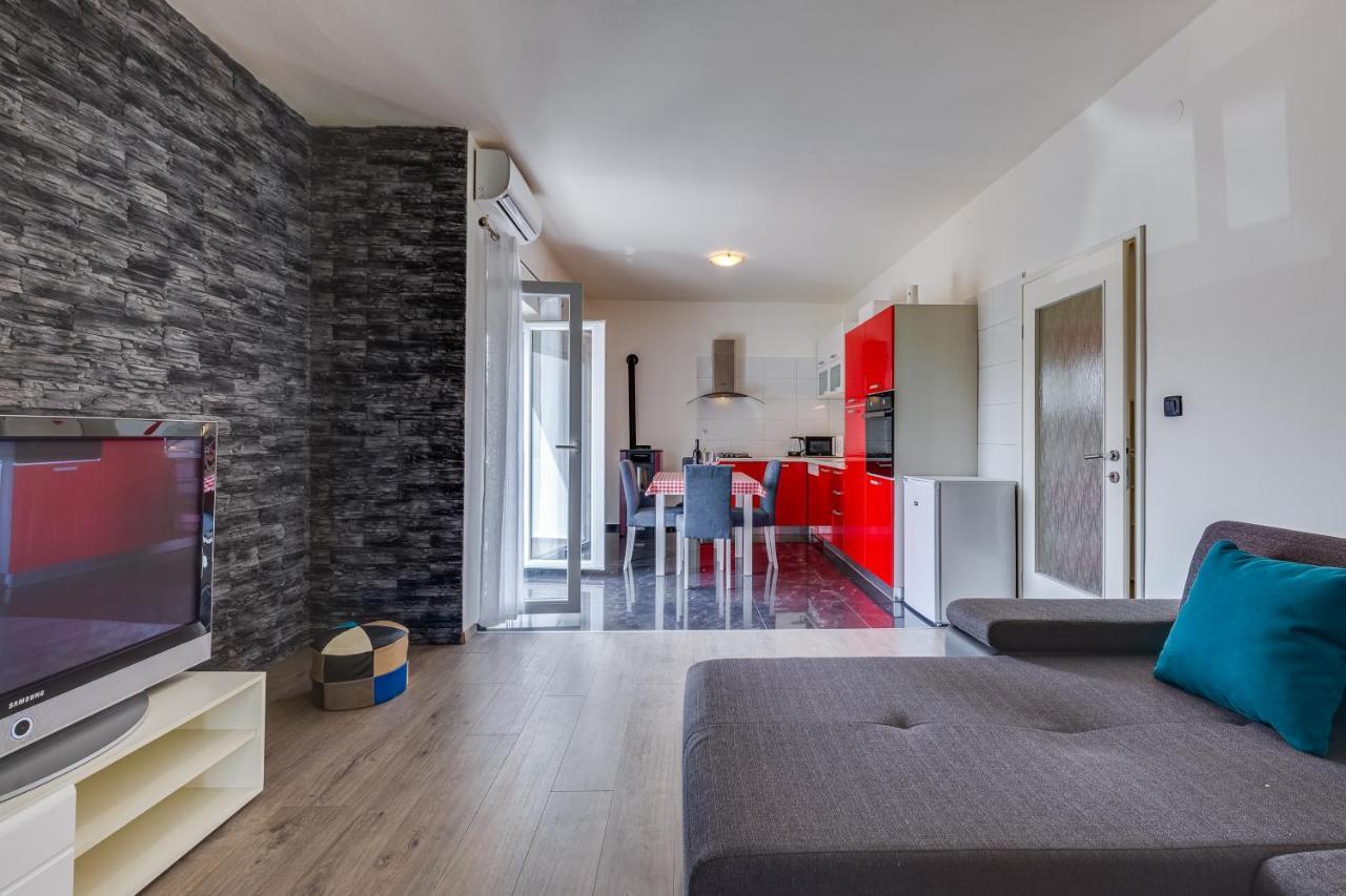 Apartment A & J Petrcane Luaran gambar